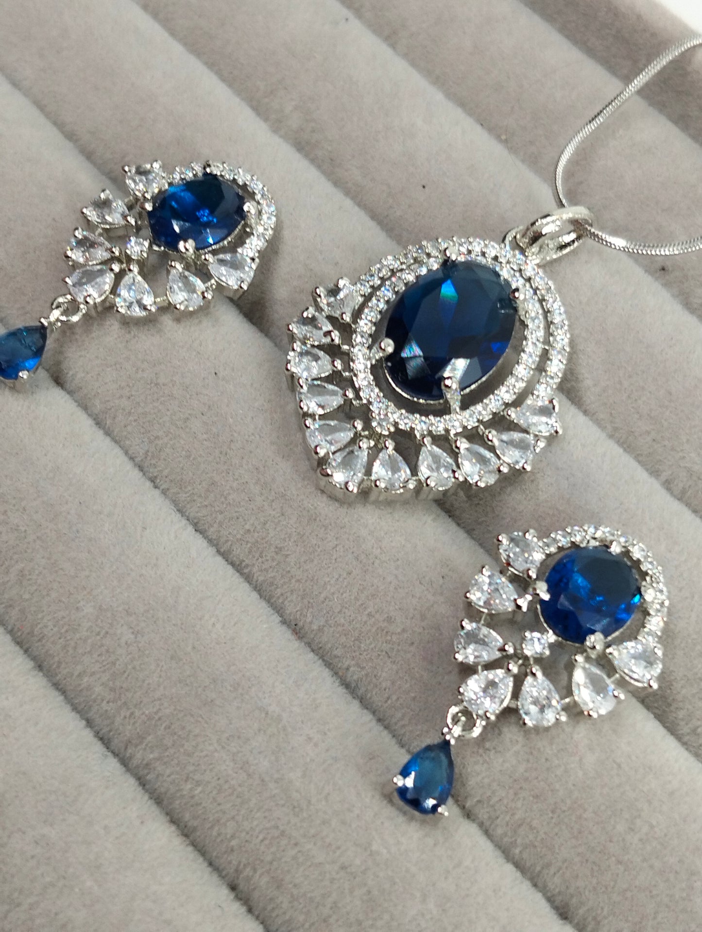 Blue Sapphire silver rhodium plated pendant
