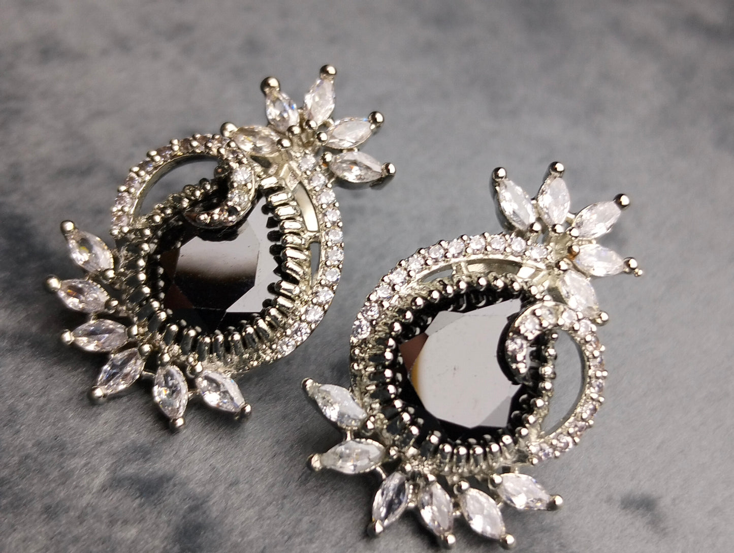 Black π€ stone stud