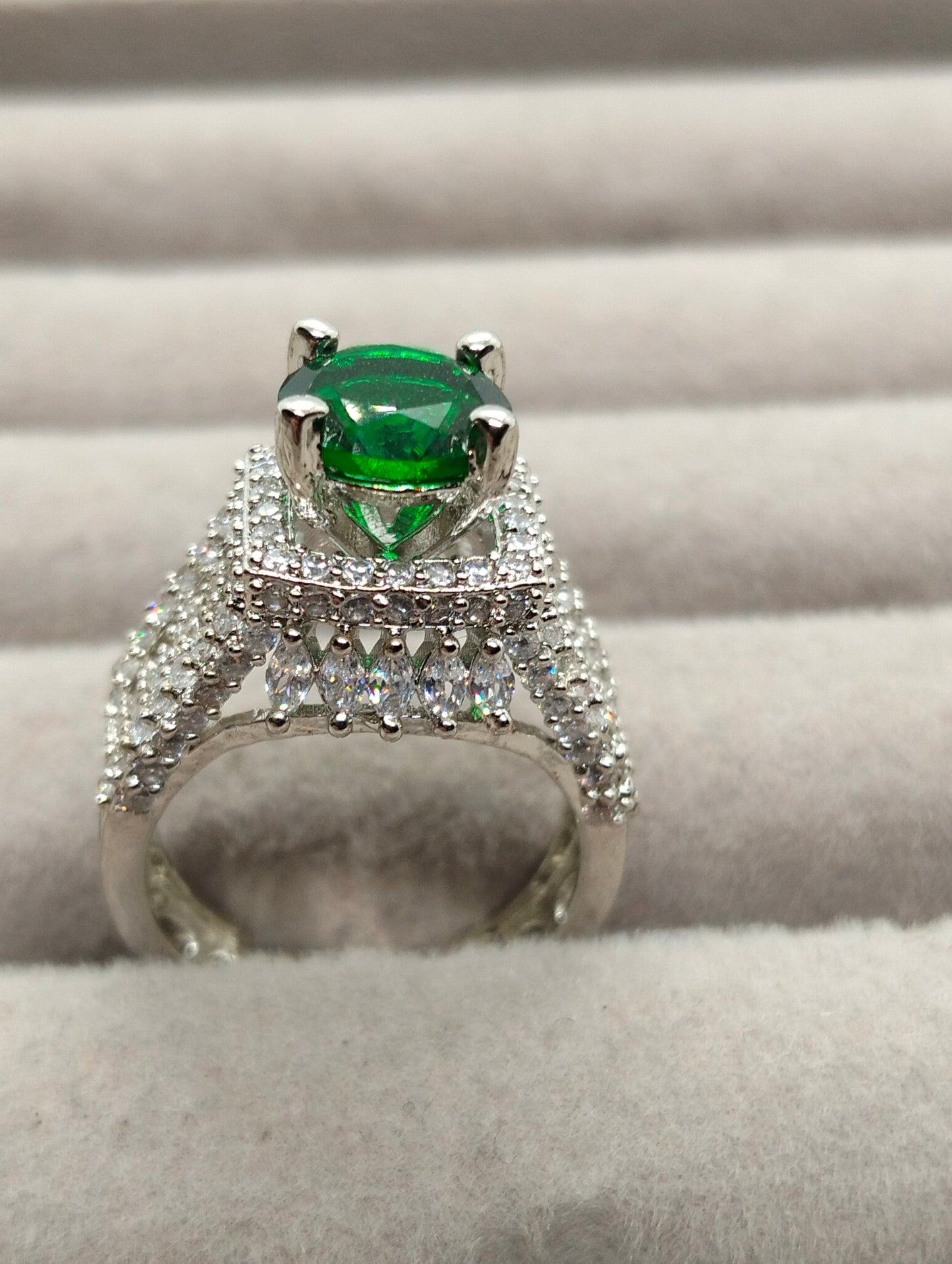 Green π stone adjustable tower ring in one carat silver rhodium plated