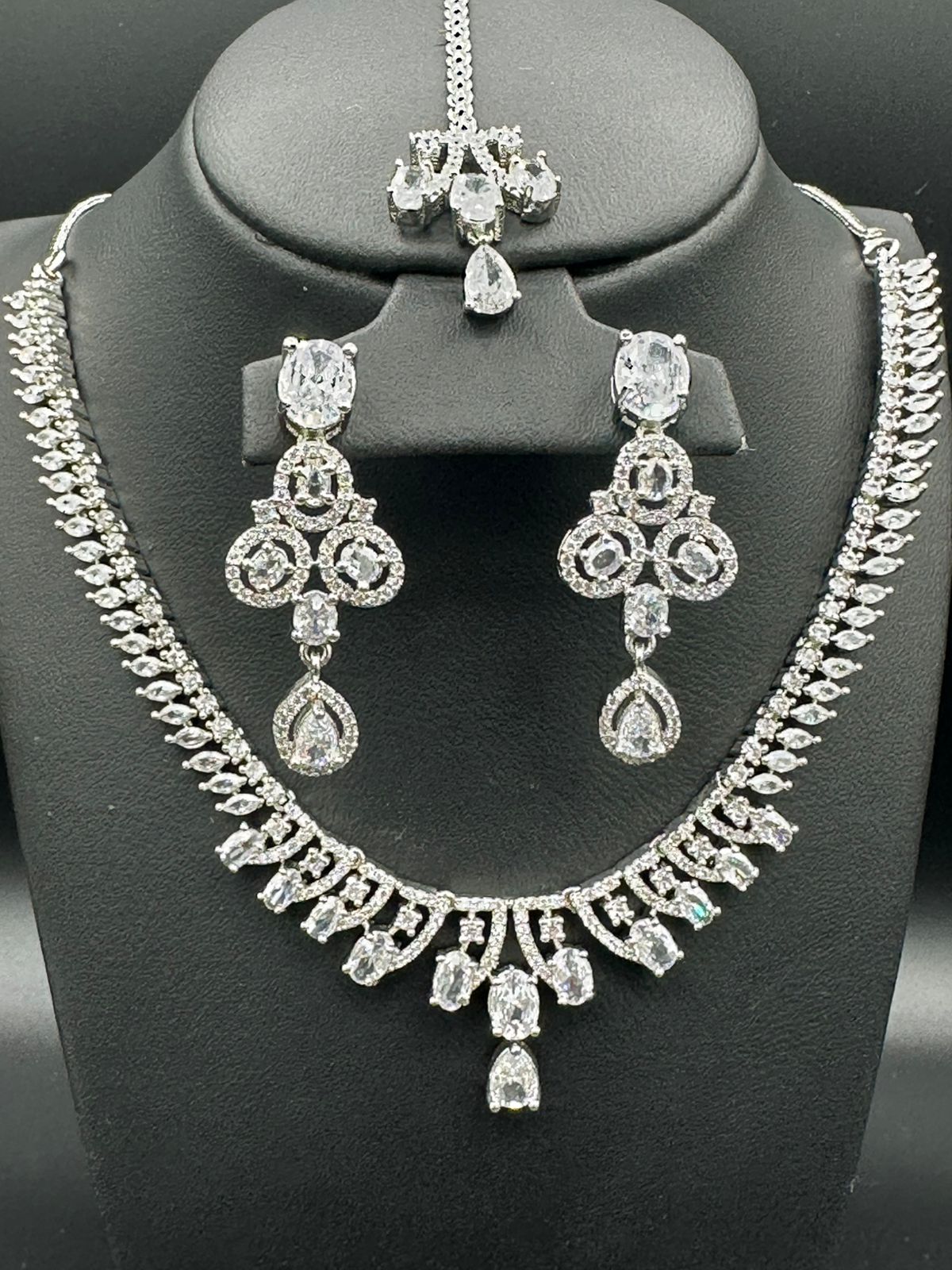 Swarovski Crystal Statement Necklace Set