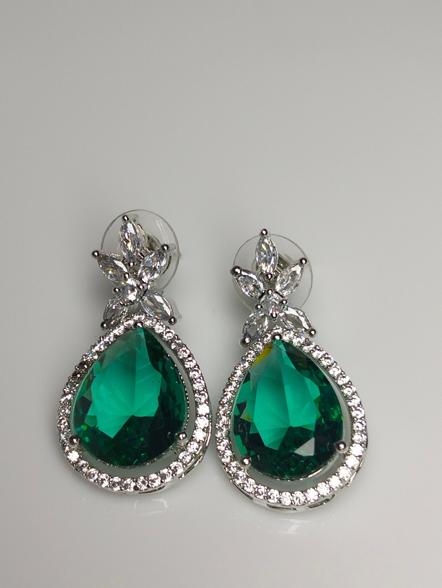 One carat silver rhodium plated earing green