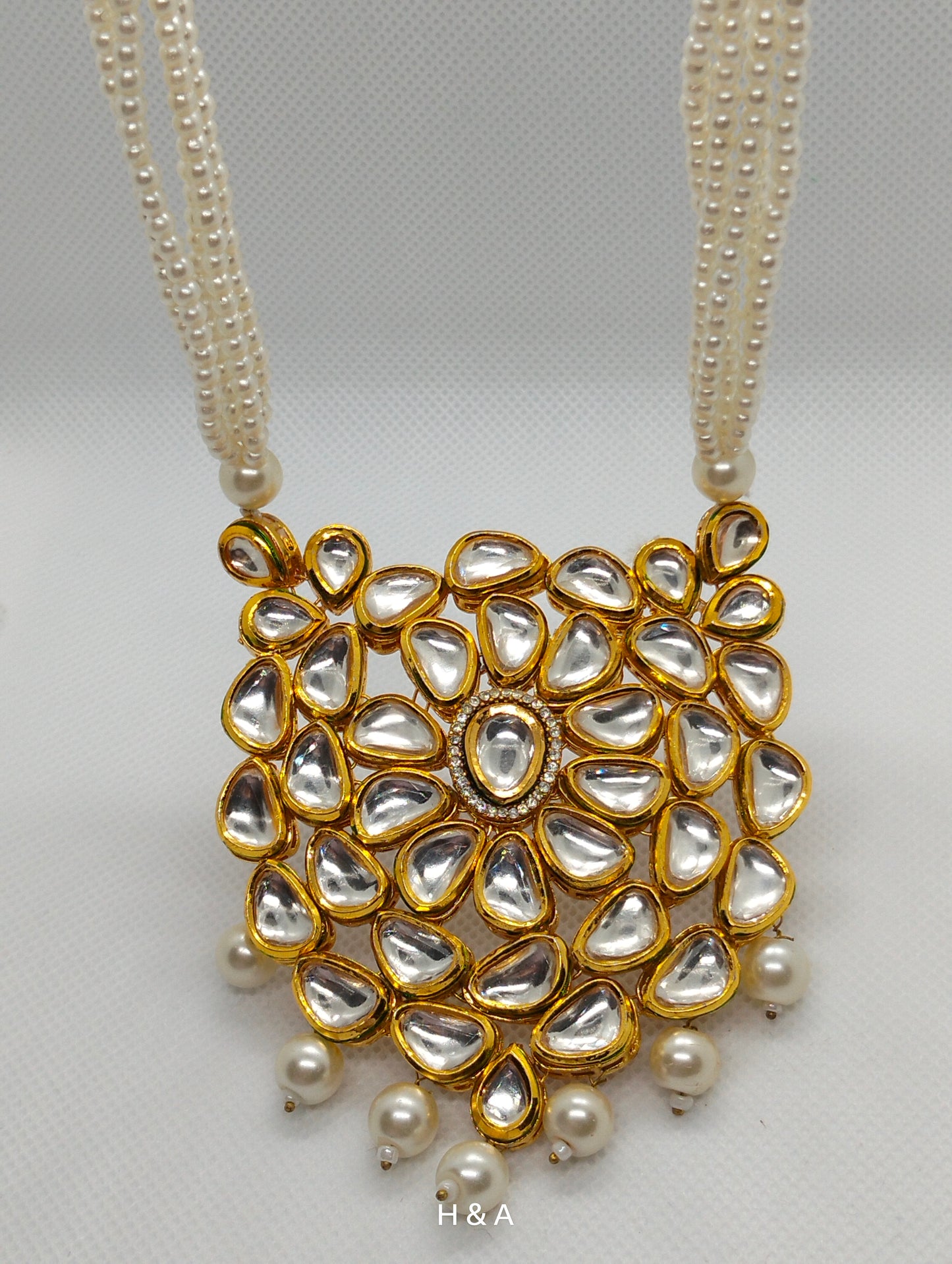 Kundan Pearl Mala necklace