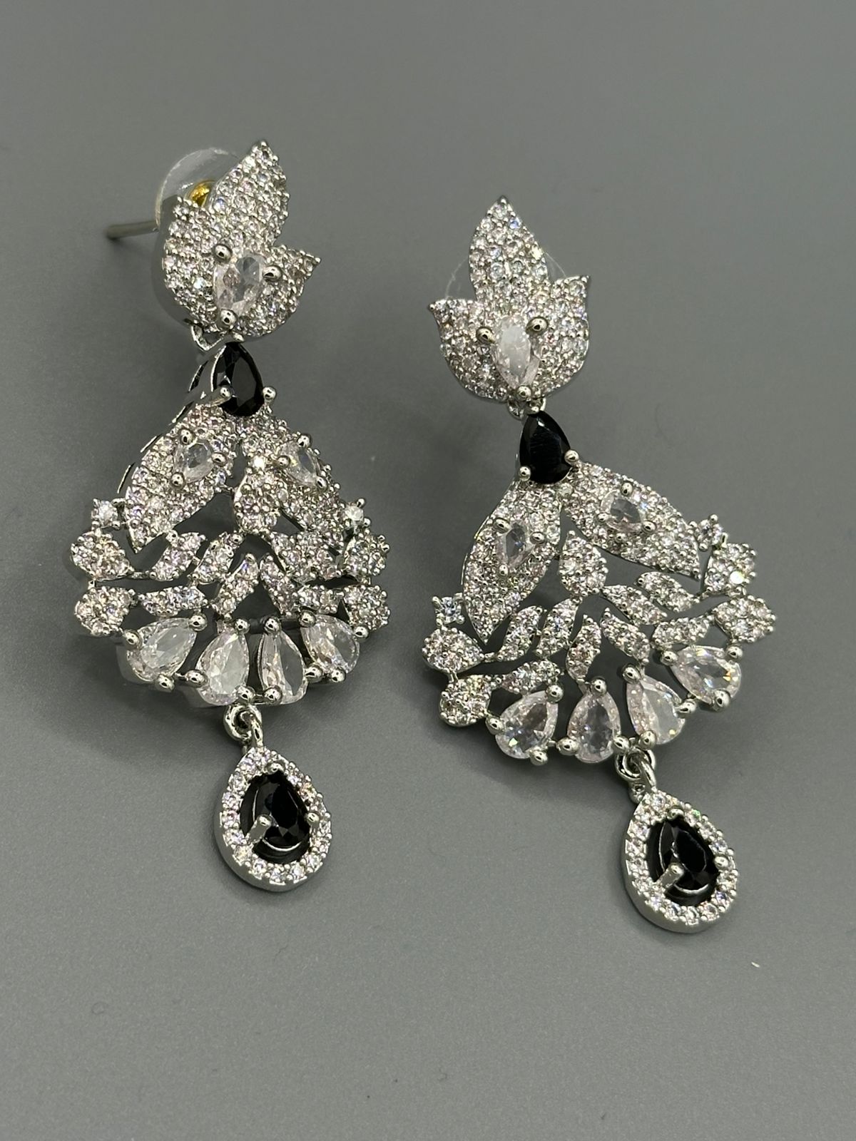Black Stone One Carat Earring