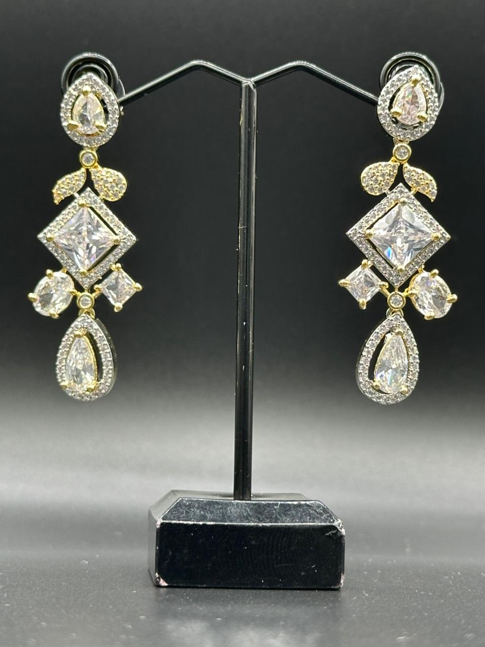 White Zirconia Geometric Drop Earrings 1 Carat