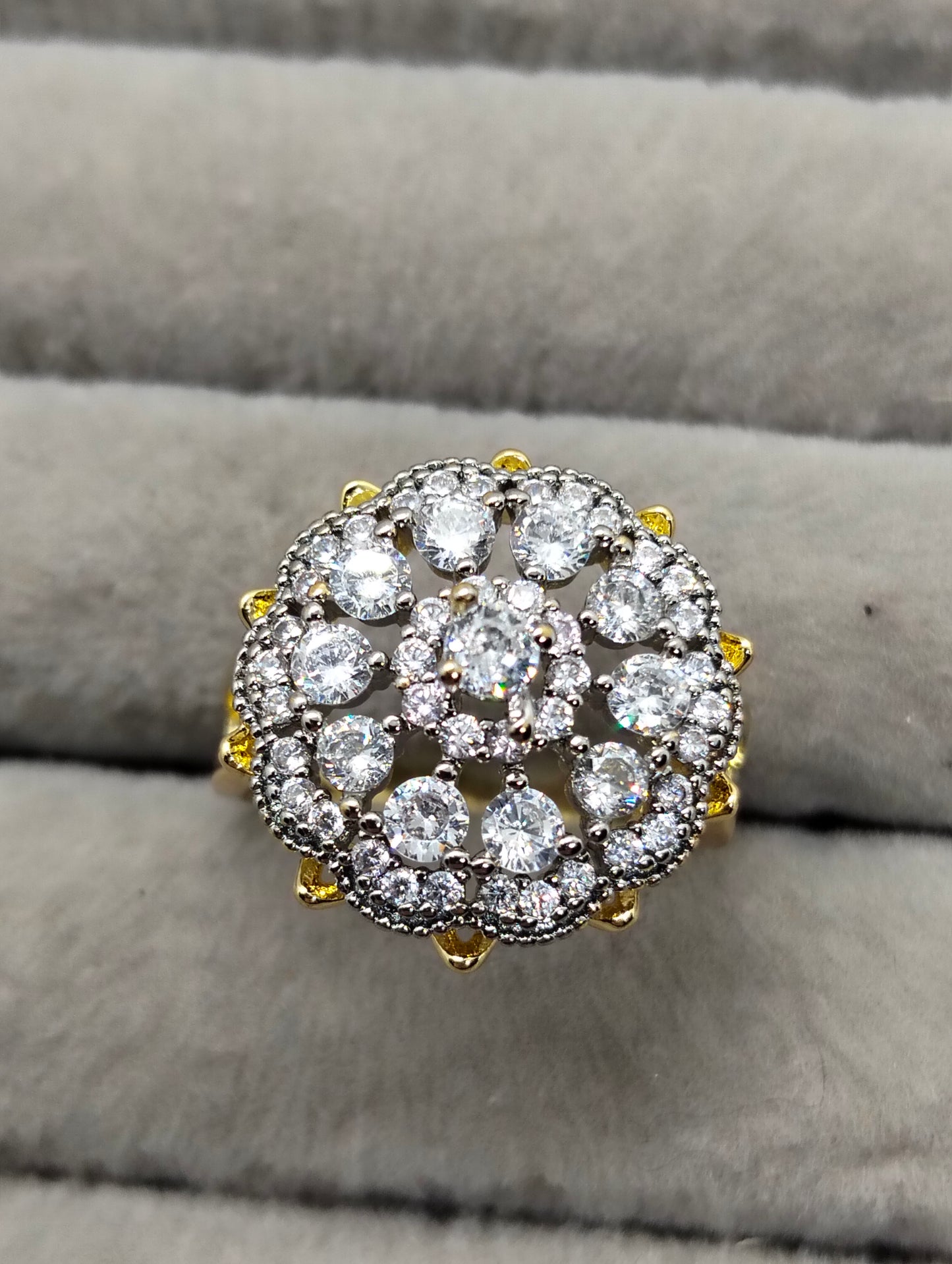 Gold plated ring with cubic zircon