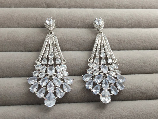 Diamond look silver rhodium plated earing