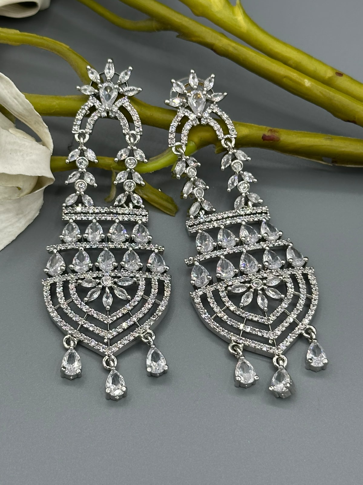 cocktail Earrings in white semi precious stones