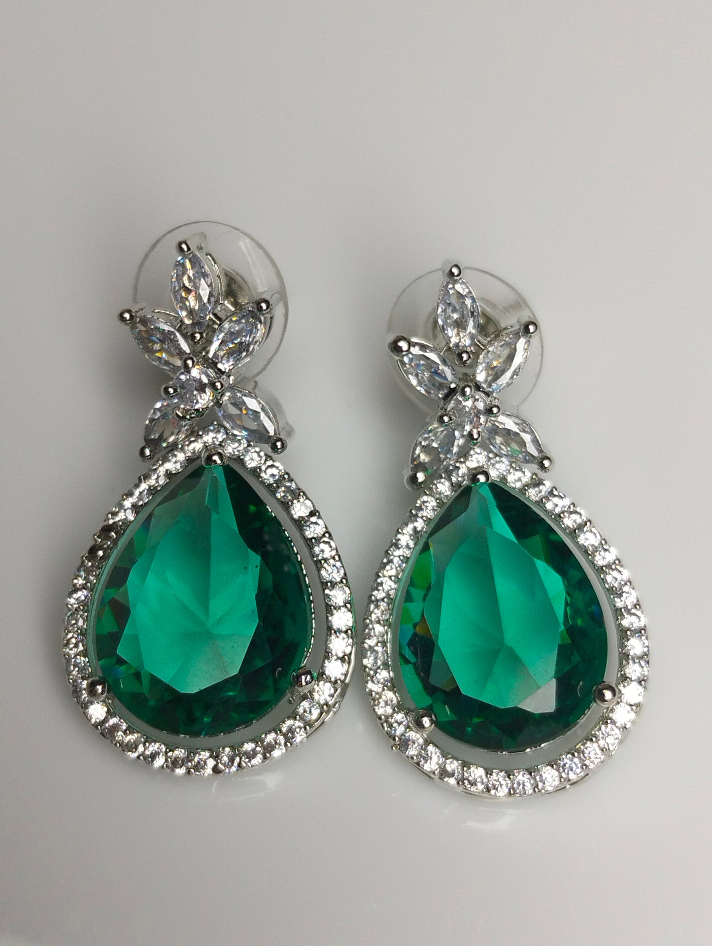 One carat silver rhodium plated earing green