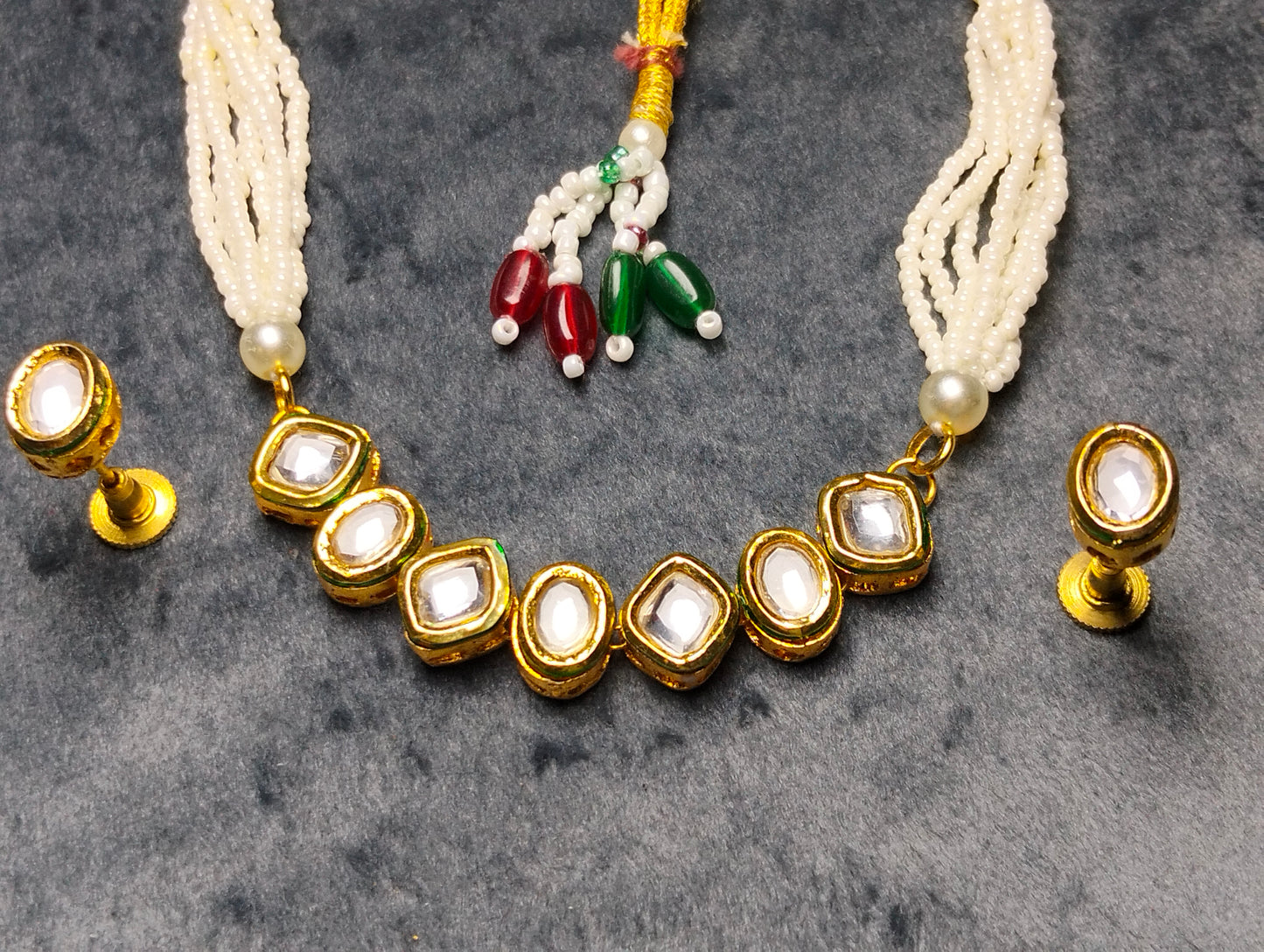 Original Kundan choker with stud
