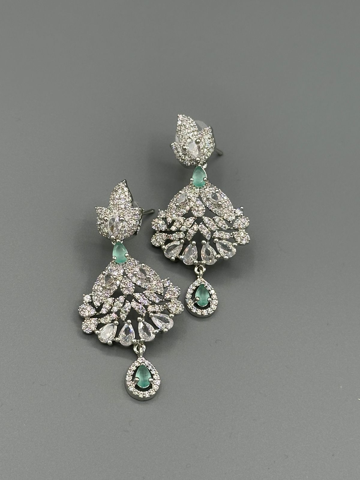 Mint Green Stone One Carat Earring