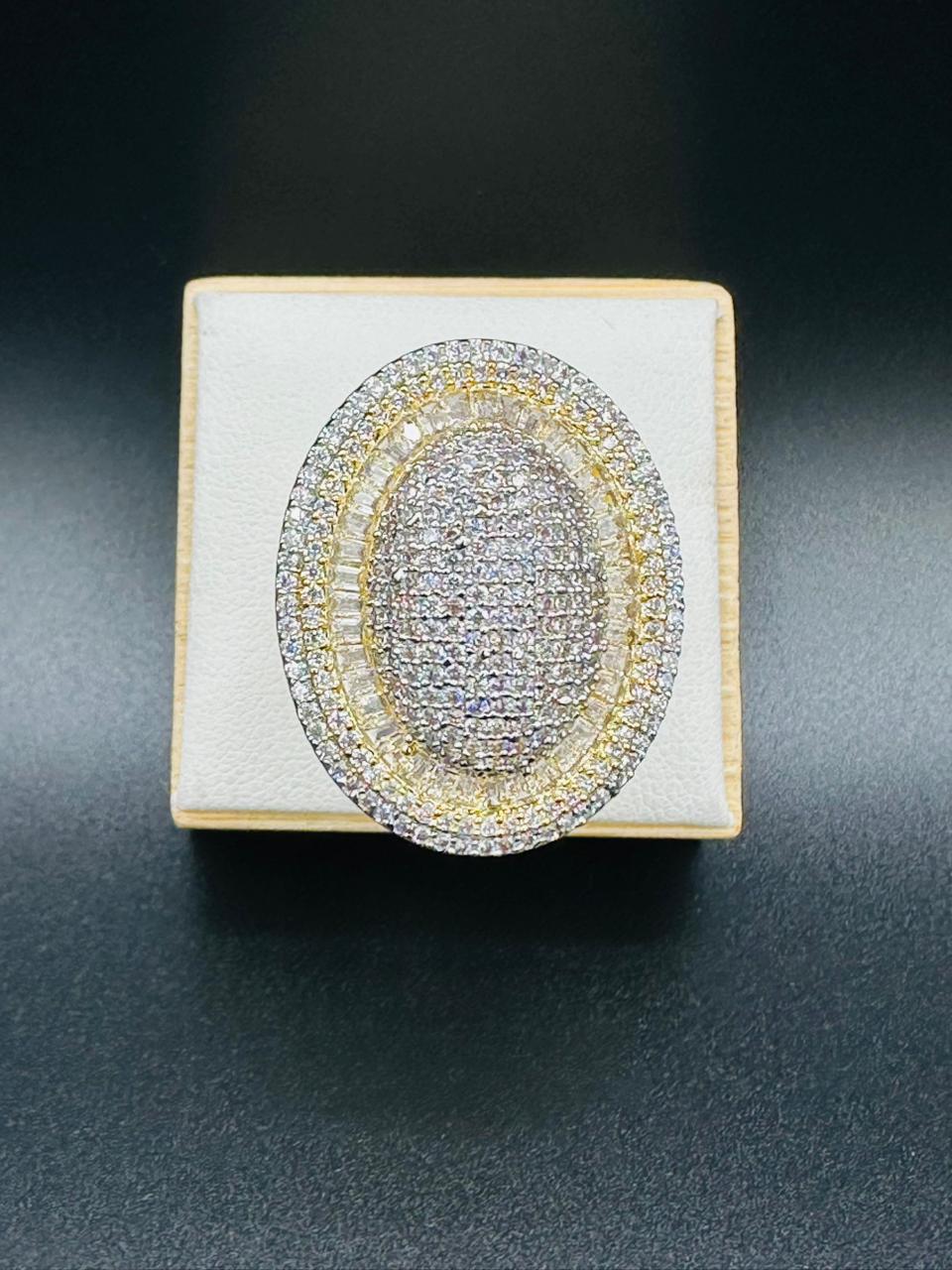 One carat two toned ring