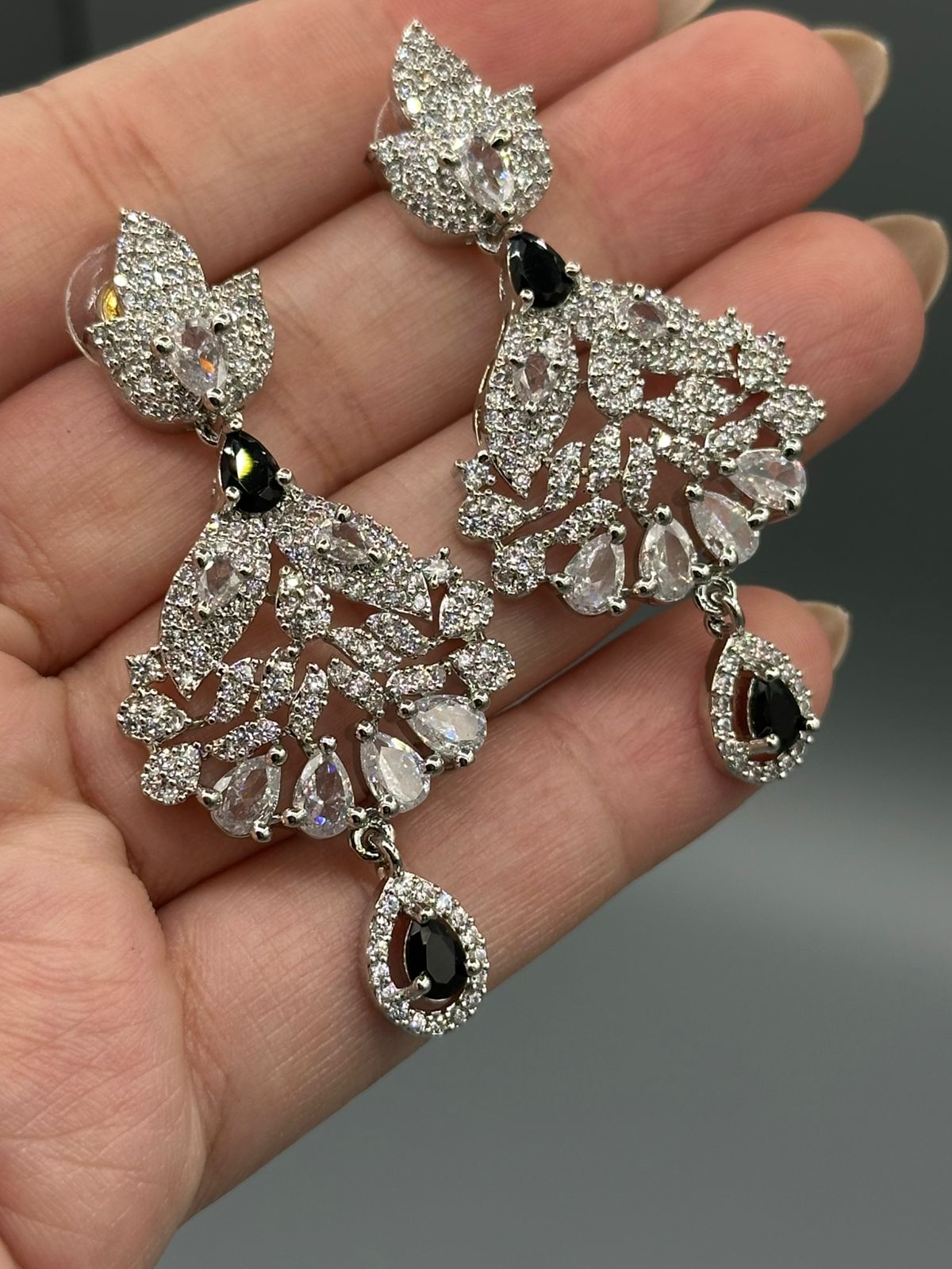 Black Stone One Carat Earring
