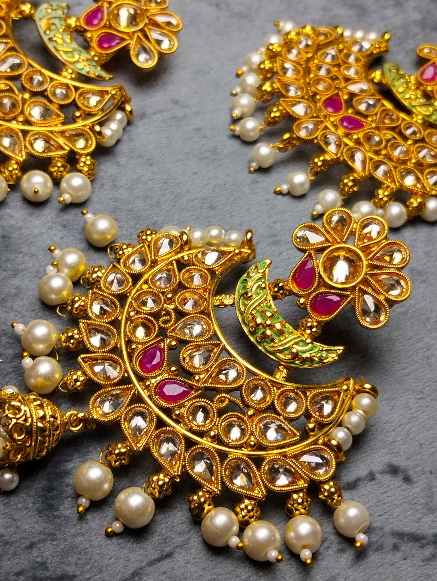 Multi stones polki tikka & earings