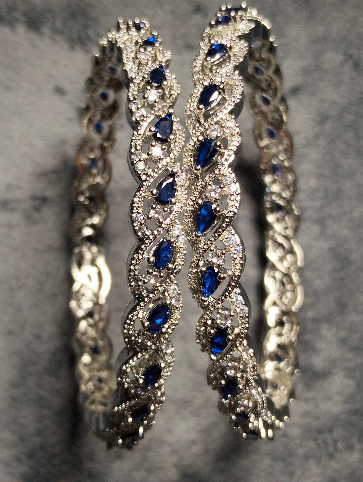 Blue Sapphire silver rhodium plated Bangel