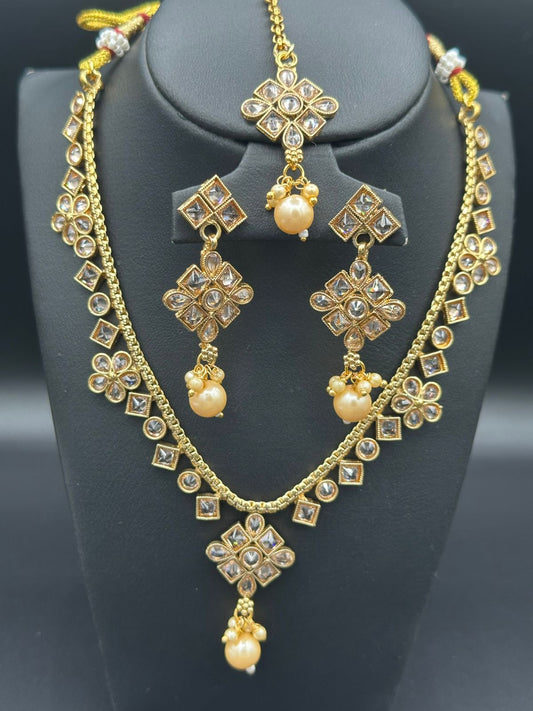 Antiquity | Handcrafted Polki Floral Necklace Set